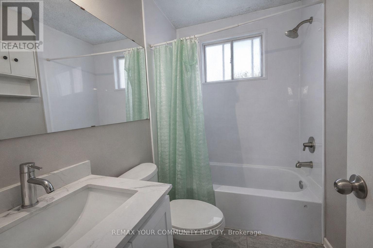 75 Tulloch Drive, Ajax, Ontario  L1S 2S3 - Photo 6 - E12970350