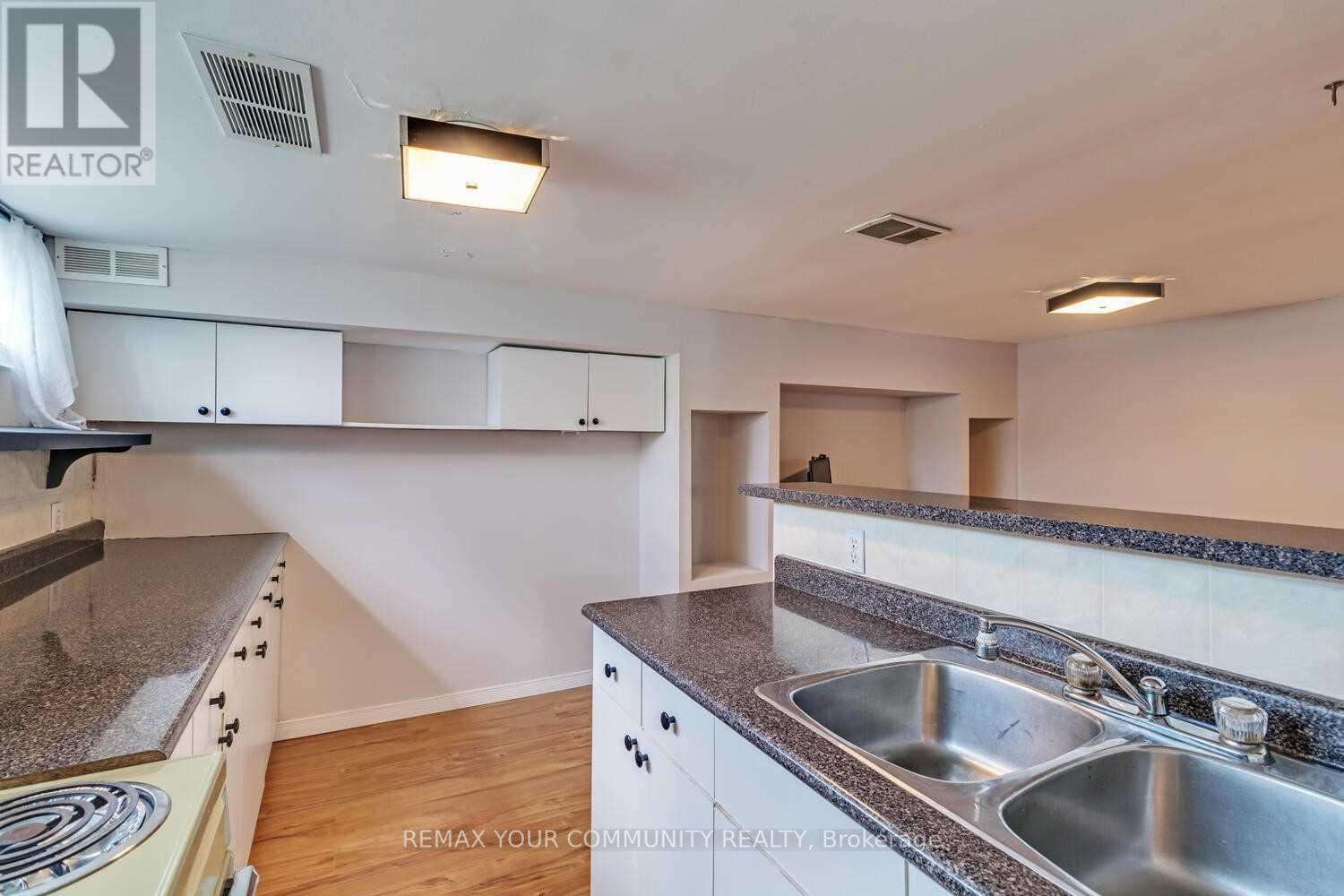 75 Tulloch Drive, Ajax, Ontario  L1S 2S3 - Photo 12 - E12970350