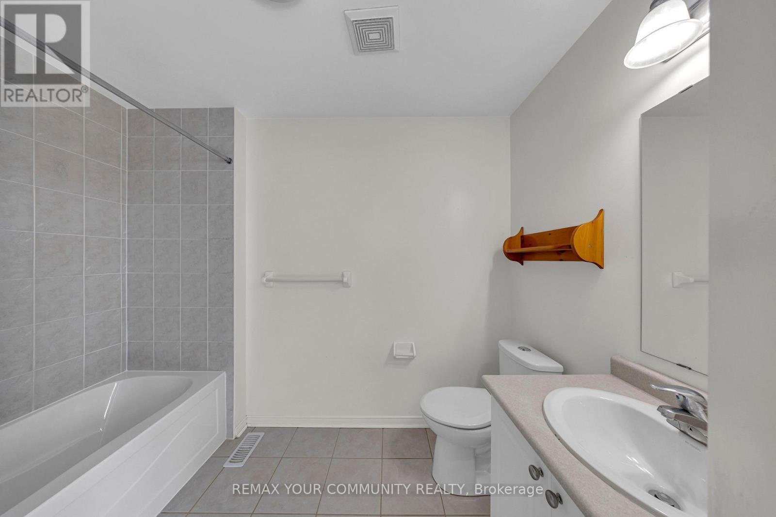 12 Warburton Drive, Ajax, Ontario L1T 0K6 - Photo 37 - E12970418