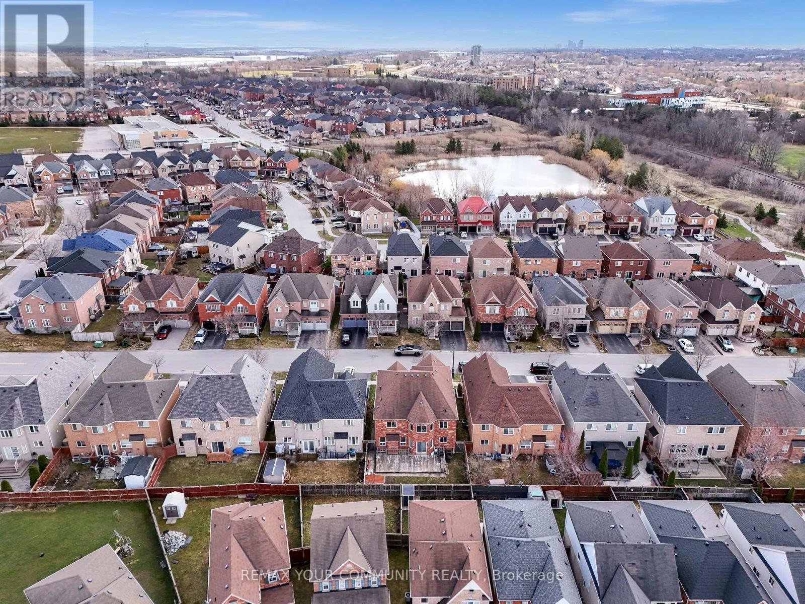 12 Warburton Drive, Ajax, Ontario L1T 0K6 - Photo 42 - E12970418