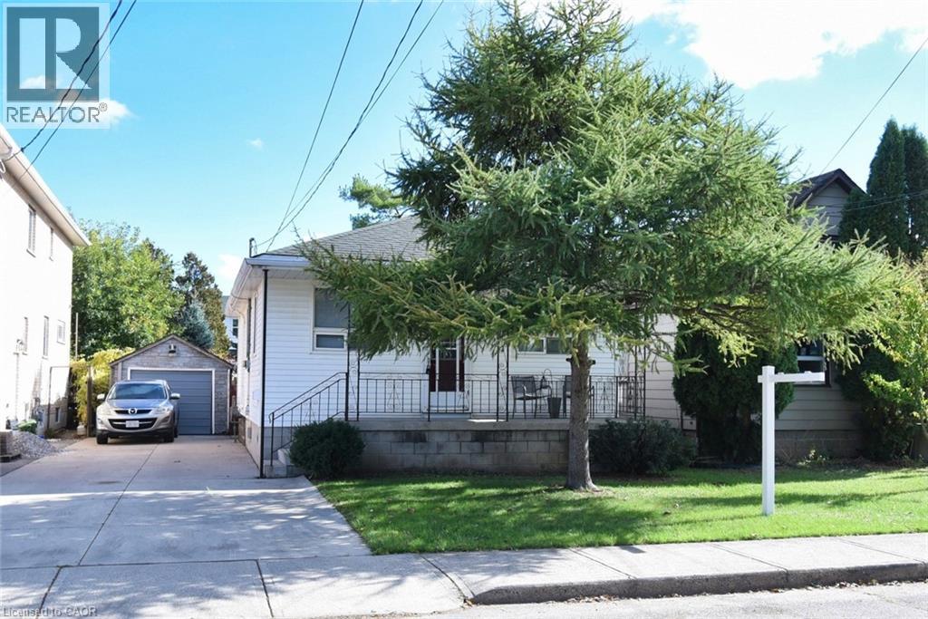 17 Craigroyston Road, Hamilton, Ontario  L8H 1A2 - Photo 2 - 40803610