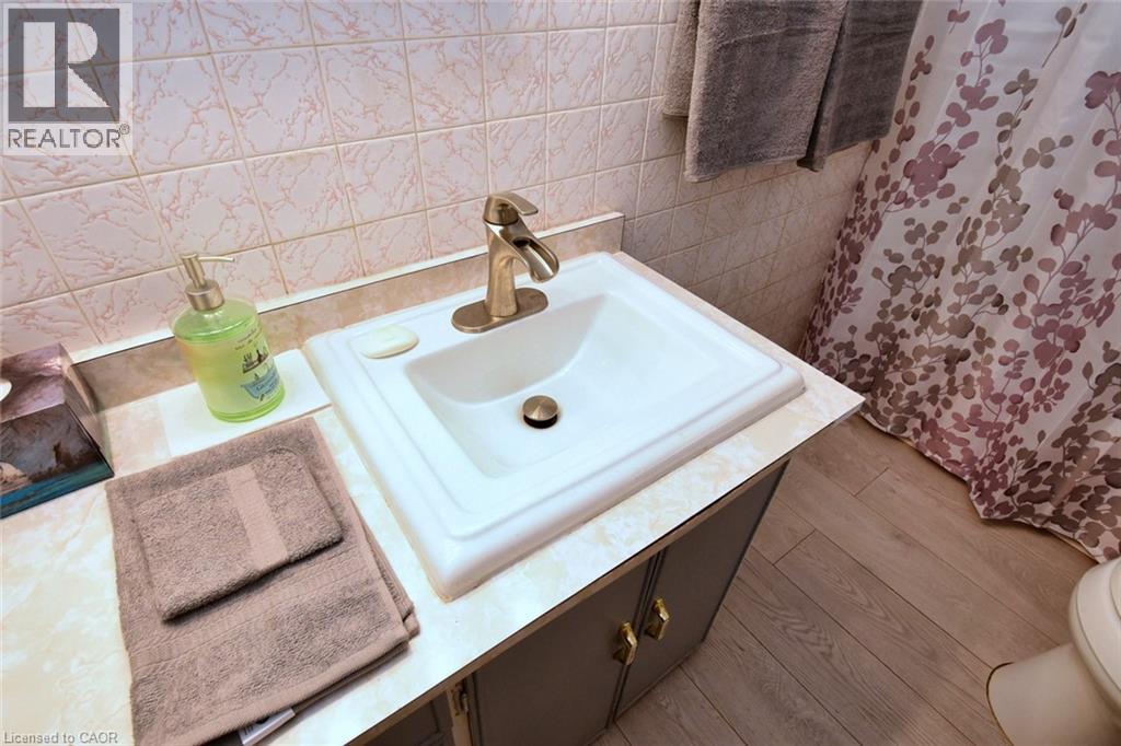 17 Craigroyston Road, Hamilton, Ontario  L8H 1A2 - Photo 21 - 40803610