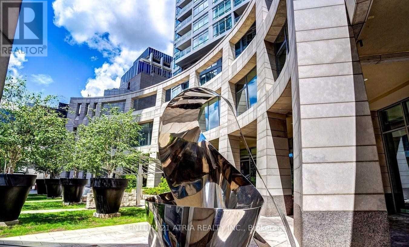 1803 - 2181 Yonge Street, Toronto, Ontario  M4S 2B1 - Photo 5 - C12970910