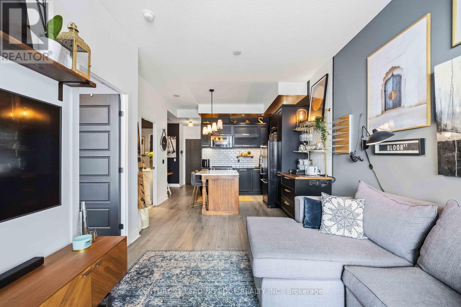 2203 - 28 Linden Street, Toronto, Ontario  M4Y 0A4 - Photo 6 - C12971078