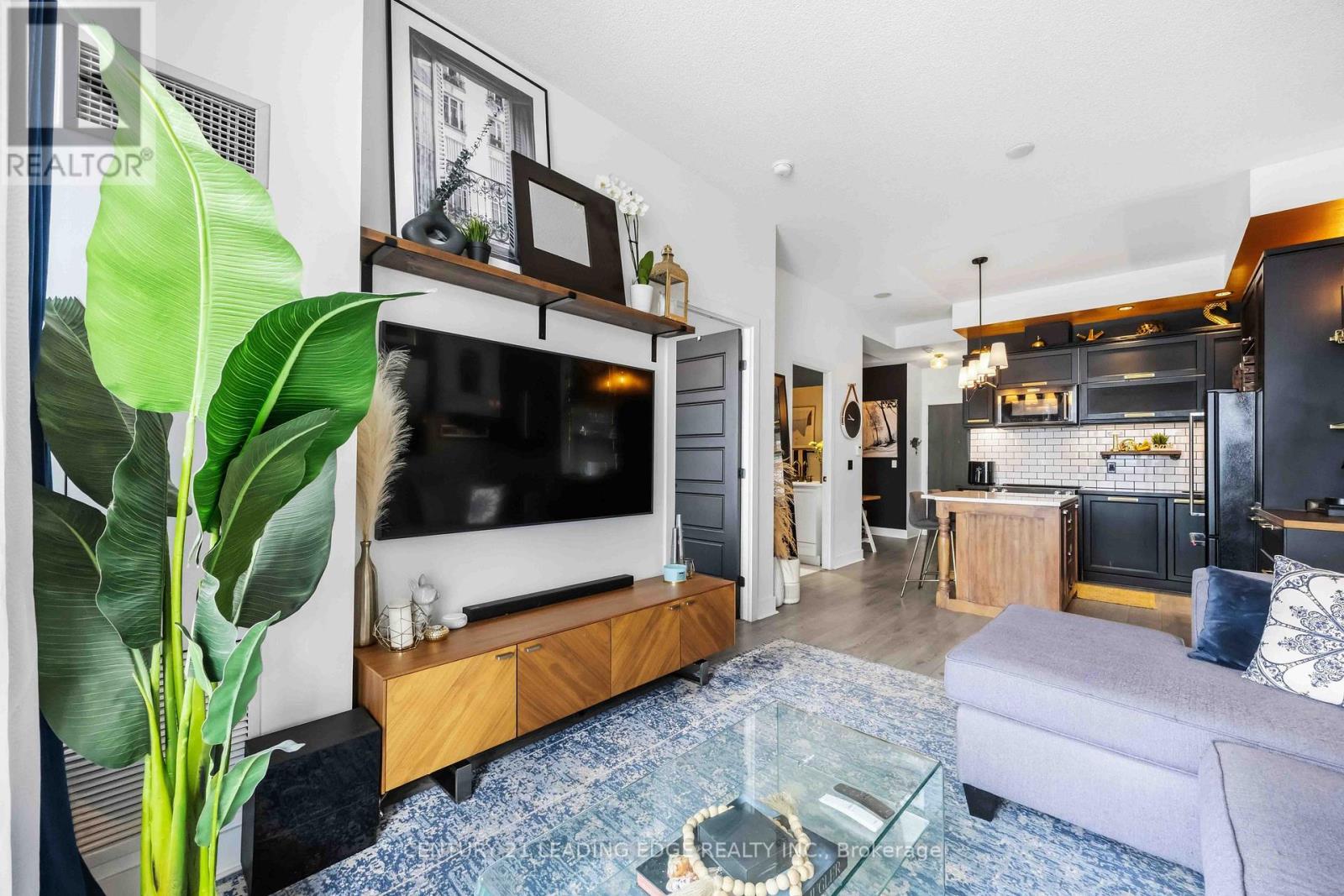 2203 - 28 Linden Street, Toronto, Ontario  M4Y 0A4 - Photo 7 - C12971078