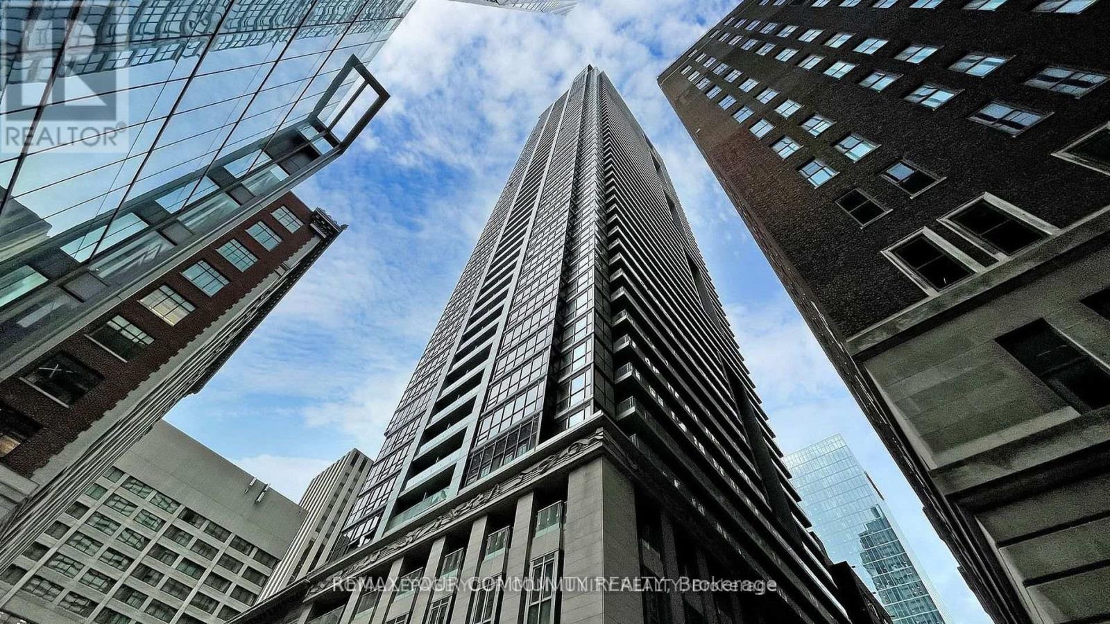 1115 - 70 TEMPERANCE STREET, Toronto, Ontario