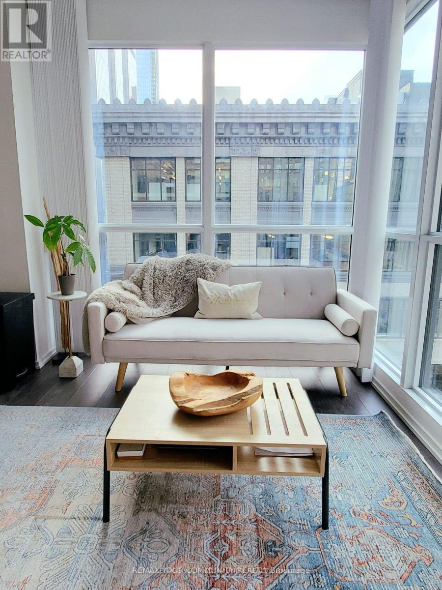 1115 - 70 Temperance Street, Toronto, Ontario  M5H 4E8 - Photo 5 - C12971094