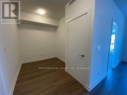 421 - 1603 Eglinton Avenue W, Toronto, Ontario  M6E 0A1 - Photo 8 - C12971106