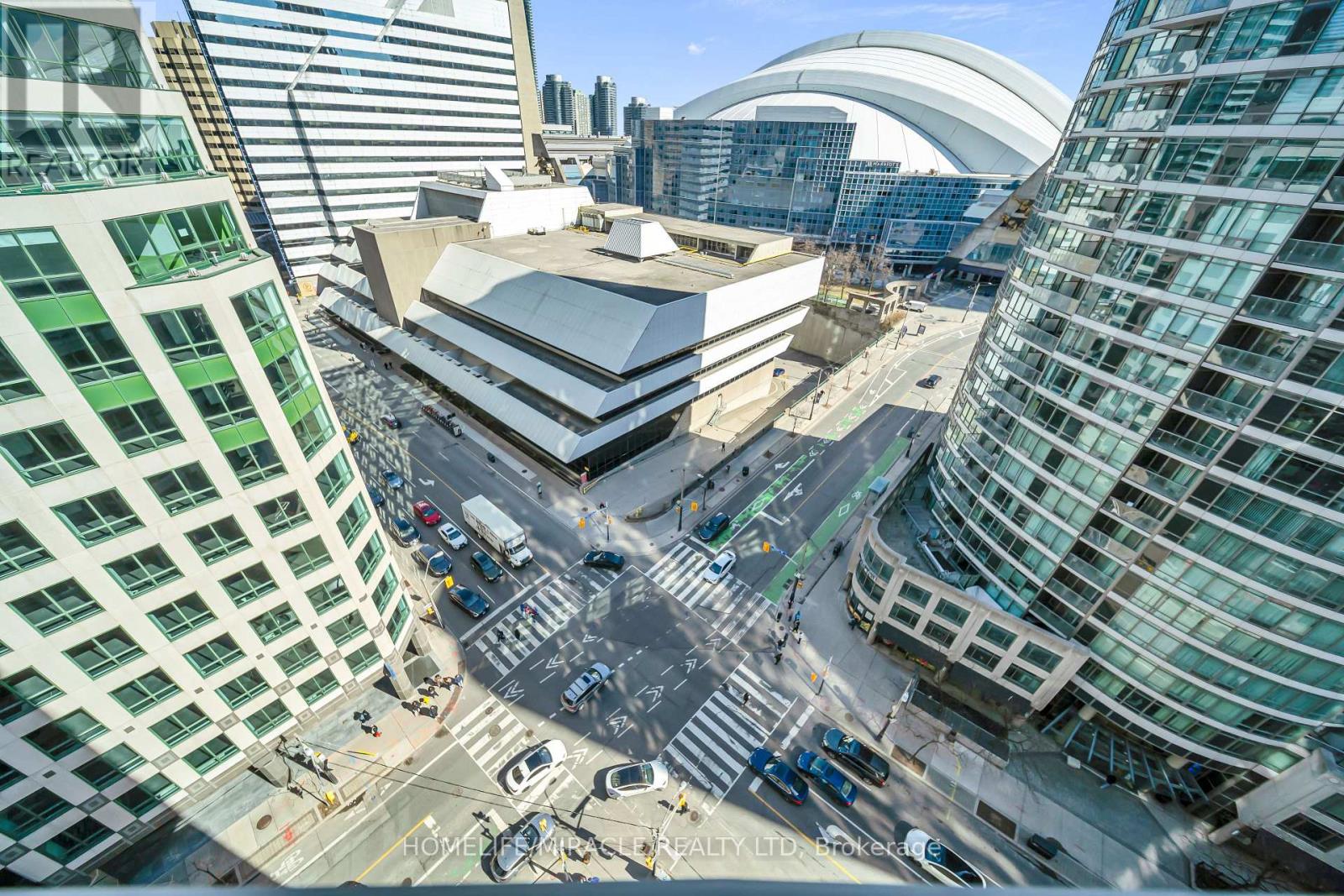 1615 - 20 Blue Jays Way, Toronto, Ontario  M5V 3W6 - Photo 43 - C12971116