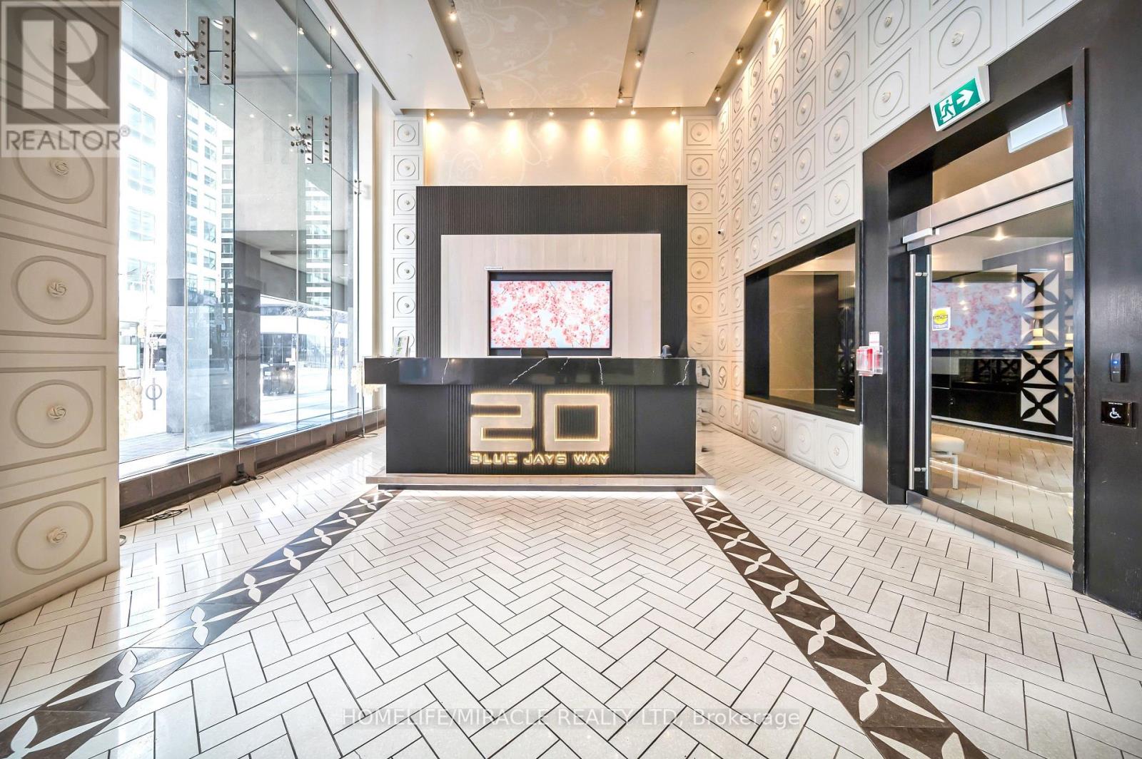 1615 - 20 Blue Jays Way, Toronto, Ontario  M5V 3W6 - Photo 9 - C12971116