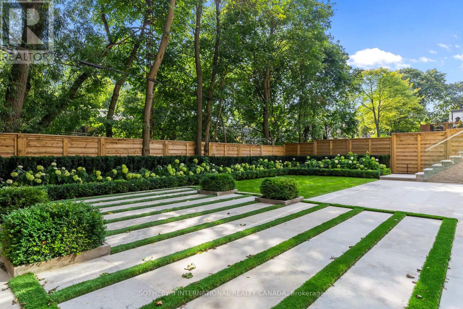 84 Old Forest Hill Road, Toronto, Ontario  M5P 2R5 - Photo 32 - C12971150