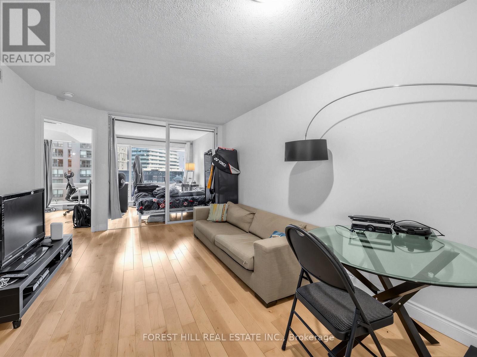 1012 - 1001 Bay Street, Toronto, Ontario  M5S 3A6 - Photo 7 - C12971156