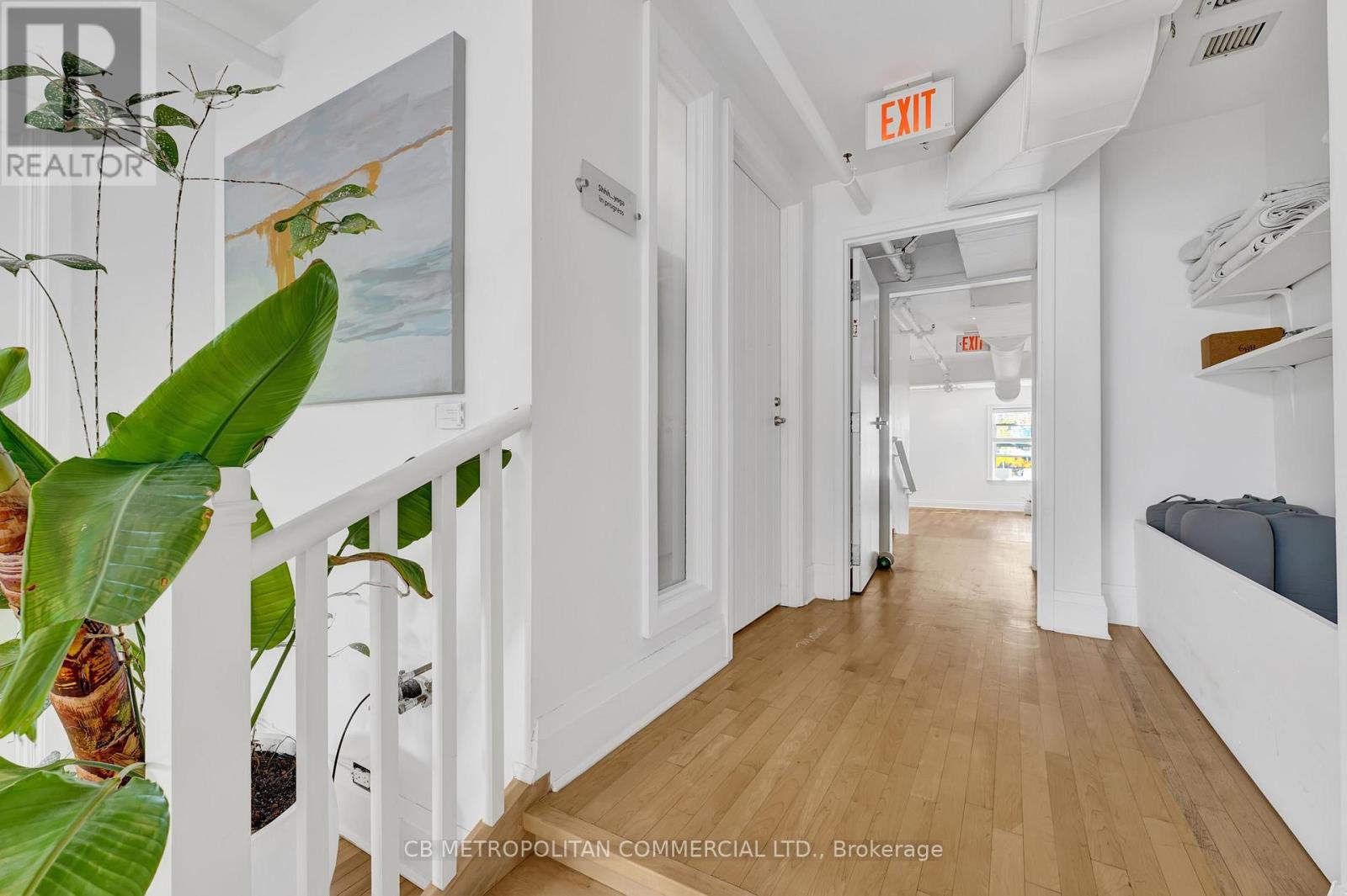 889 Yonge Street, Toronto (Rosedale-Moore Park), Ontario  M4W 2H2 - Photo 12 - C12971192