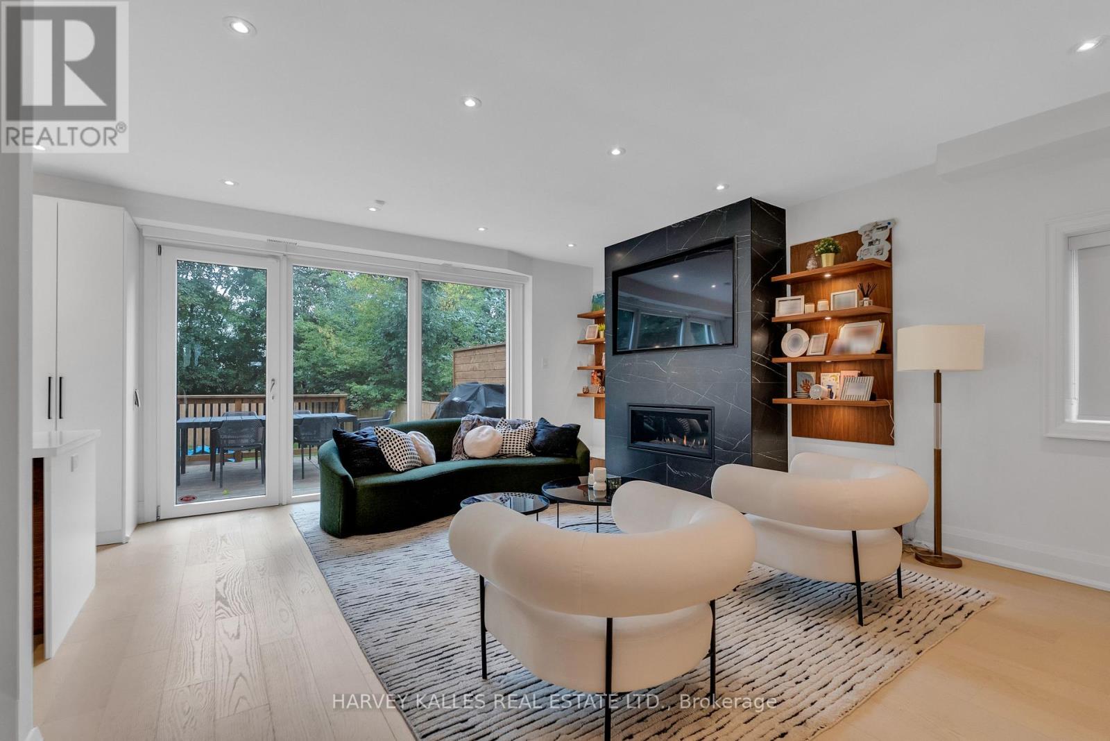 32 Almont Road, Toronto, Ontario  M3H 3E3 - Photo 13 - C12971220