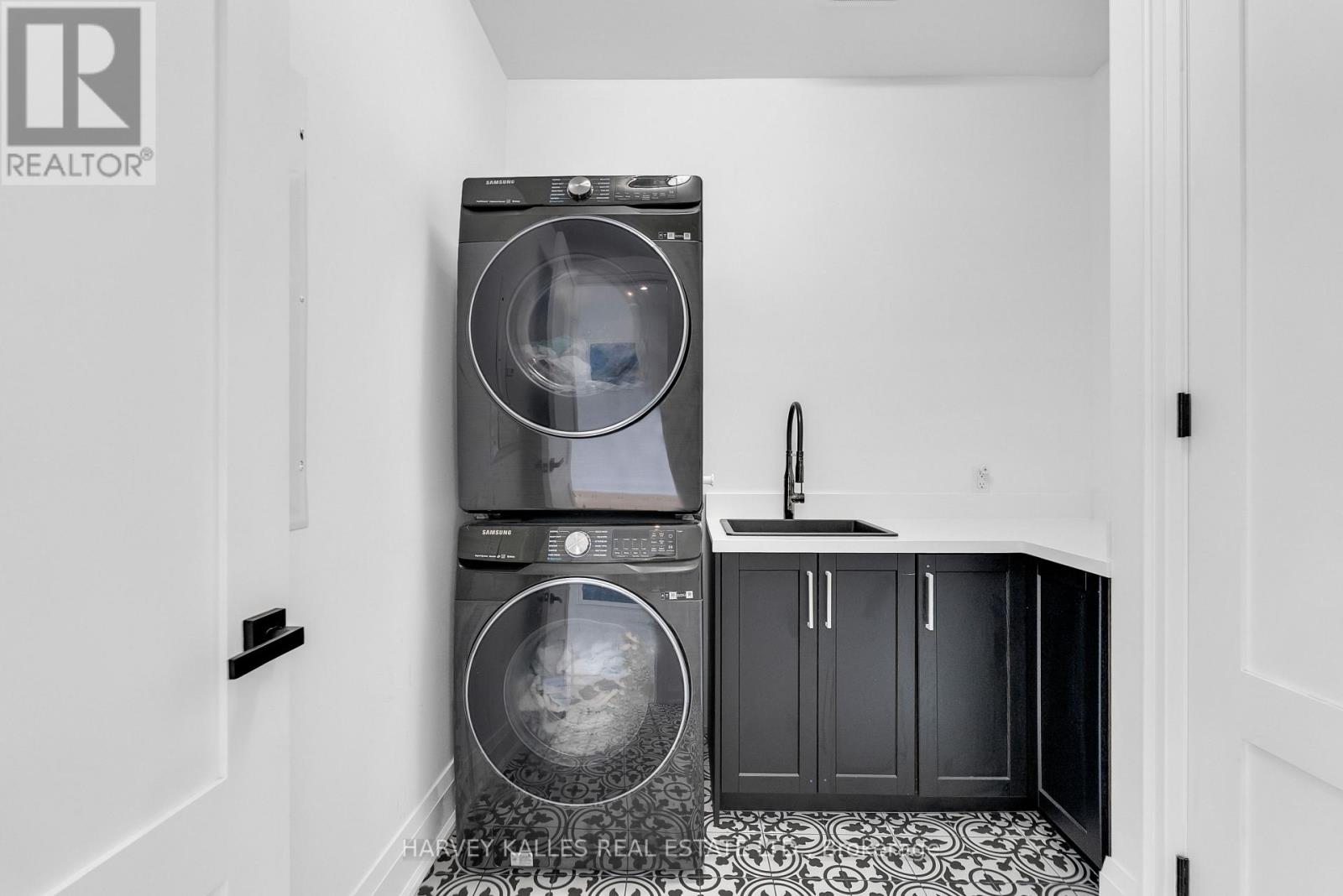 32 Almont Road, Toronto, Ontario  M3H 3E3 - Photo 27 - C12971220