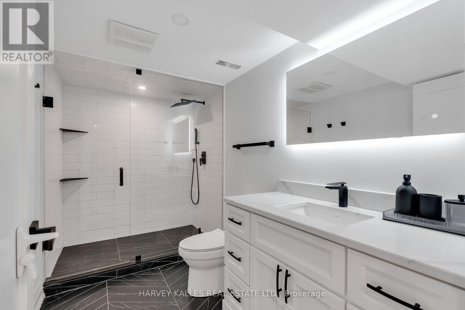 32 Almont Road, Toronto, Ontario  M3H 3E3 - Photo 39 - C12971220