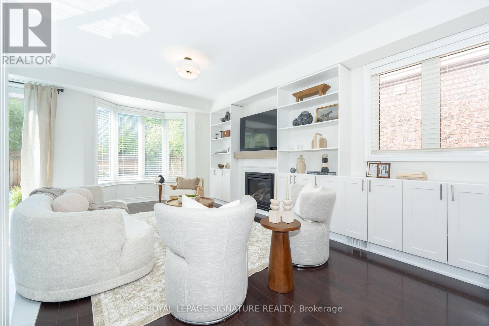 2355 Pilgrim Square, Oshawa, Ontario  L1L 0C2 - Photo 5 - E12970860