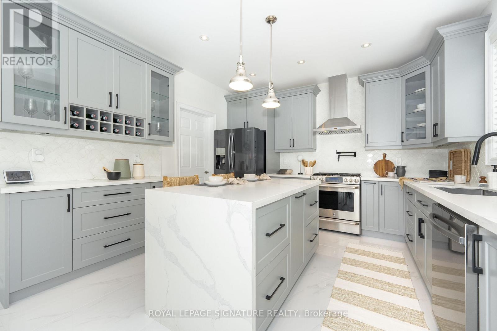 2355 Pilgrim Square, Oshawa, Ontario  L1L 0C2 - Photo 8 - E12970860