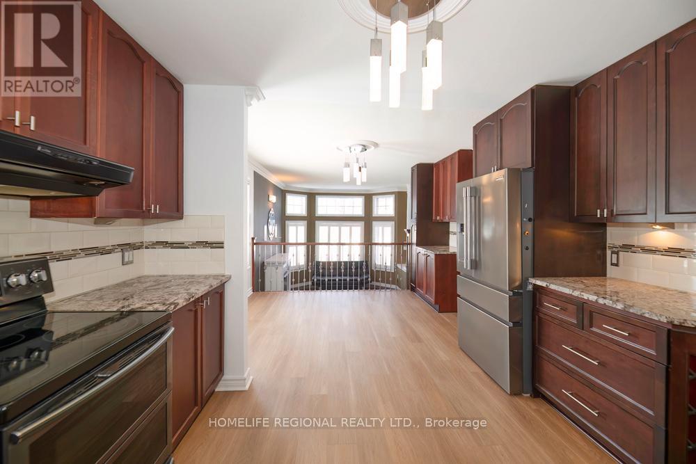 99 Goodman Drive, Oshawa, Ontario  L1J 8H3 - Photo 10 - E12970990