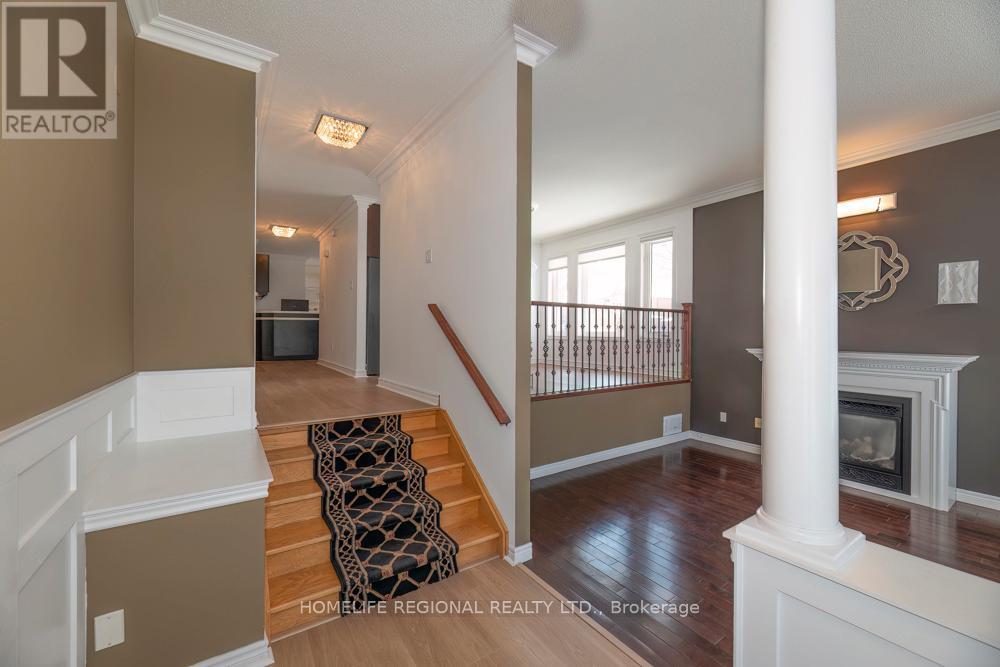 99 Goodman Drive, Oshawa, Ontario  L1J 8H3 - Photo 4 - E12970990