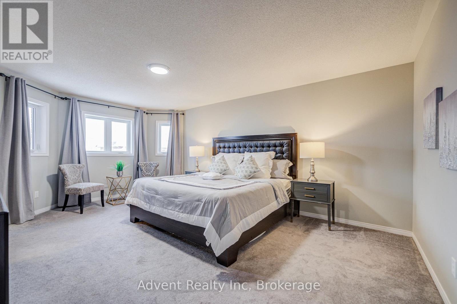 16 Hibbard Drive, Ajax, Ontario  L1Z 1J7 - Photo 12 - E12971194