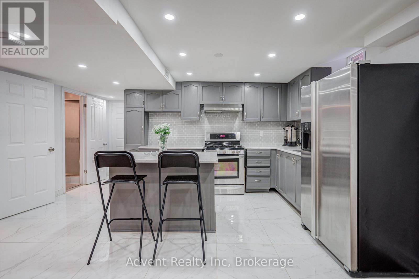 16 Hibbard Drive, Ajax, Ontario  L1Z 1J7 - Photo 22 - E12971194