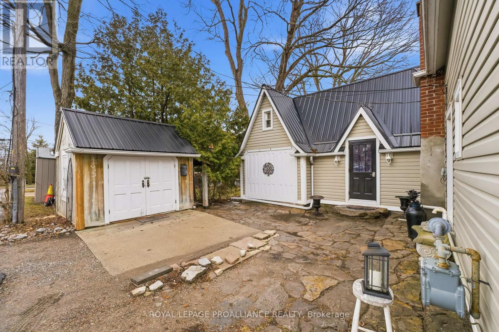 193 Henry Street, Quinte West, Ontario  K8V 3V4 - Photo 12 - X12971182