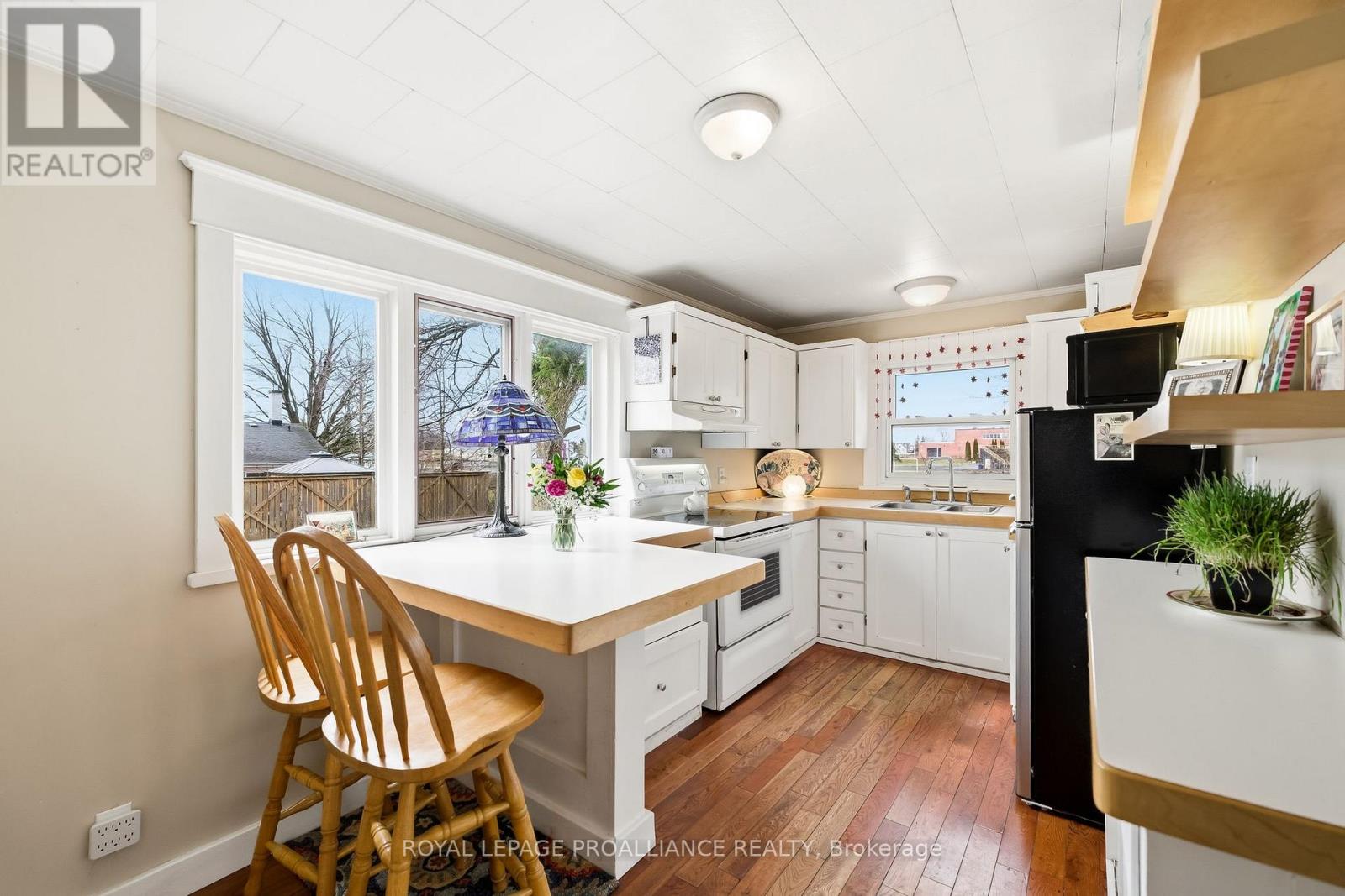 193 Henry Street, Quinte West, Ontario  K8V 3V4 - Photo 14 - X12971182