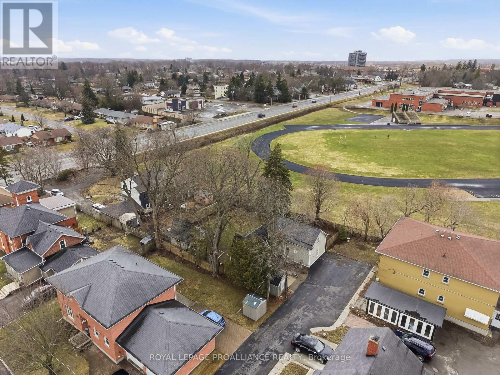 193 Henry Street, Quinte West, Ontario  K8V 3V4 - Photo 6 - X12971182