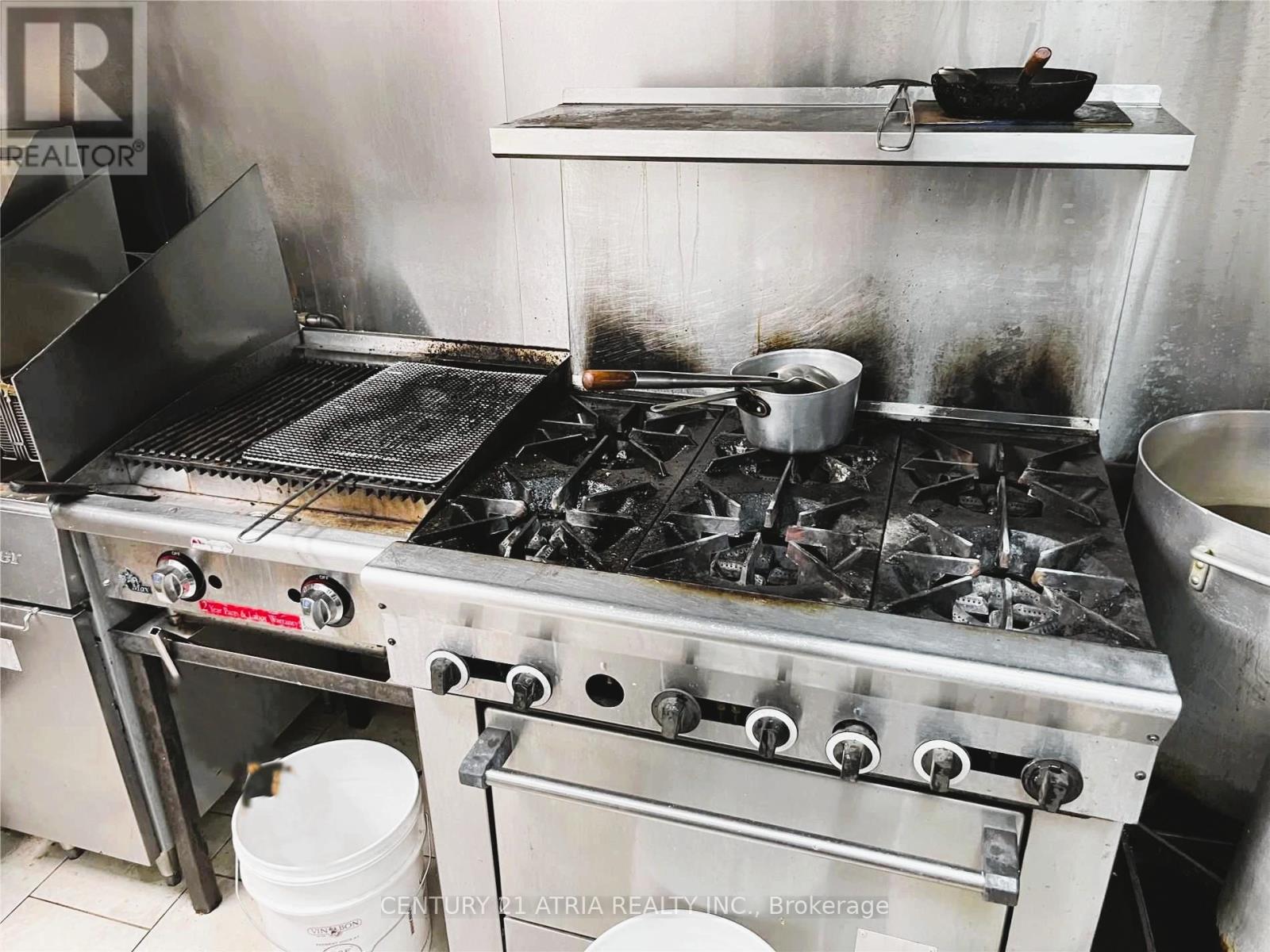 70 - 3175 Rutherford Road, Vaughan, Ontario  L4K 5Y6 - Photo 4 - N12970852