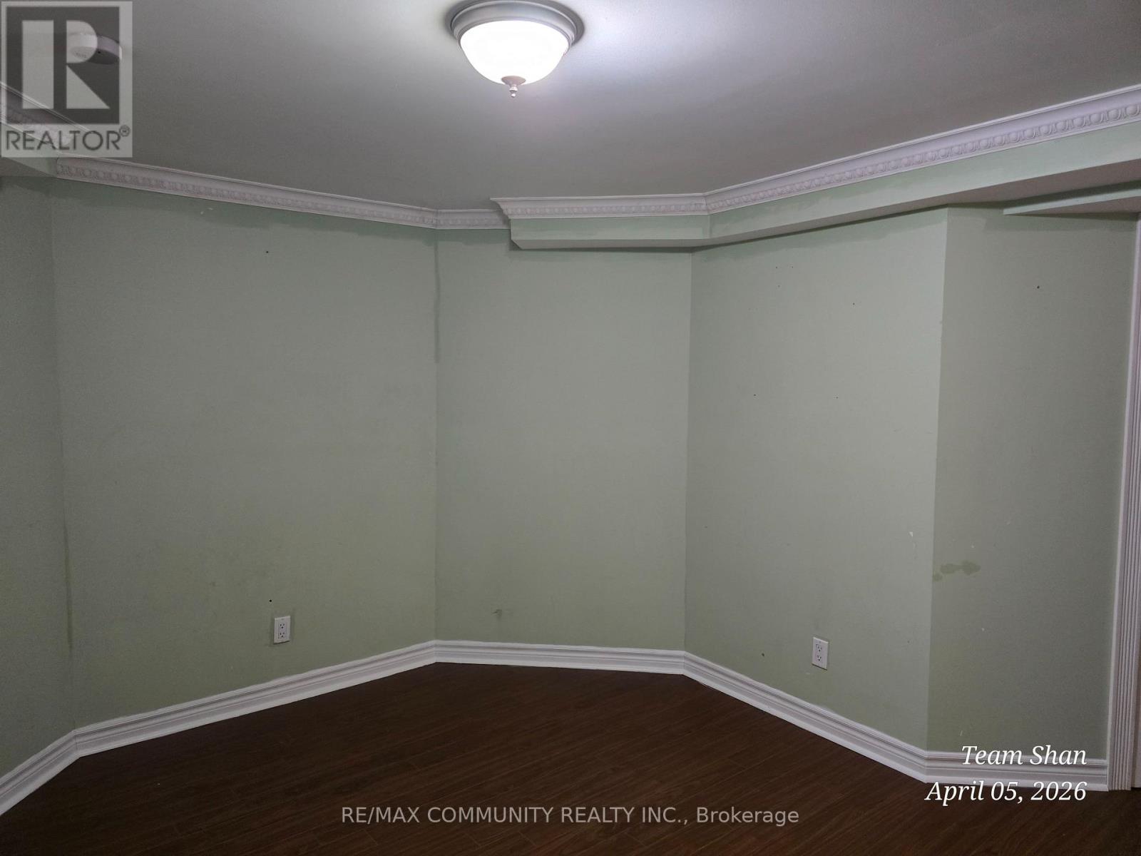 84 Chasser Drive, Markham, Ontario  L6E 1S7 - Photo 10 - N12970858