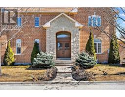 2 ADAM ERNST COURT, Vaughan, Ontario