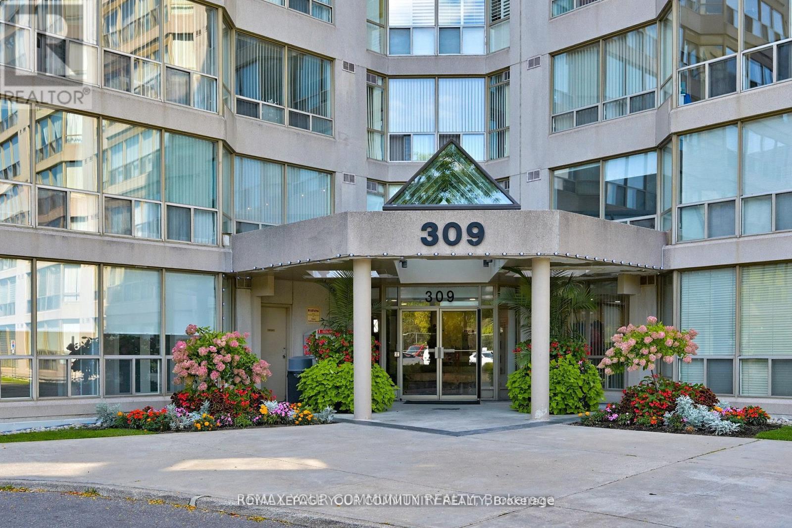 205 - 309 Major Mackenzie Drive, Richmond Hill, Ontario  L4C 9V5 - Photo 5 - N12970930