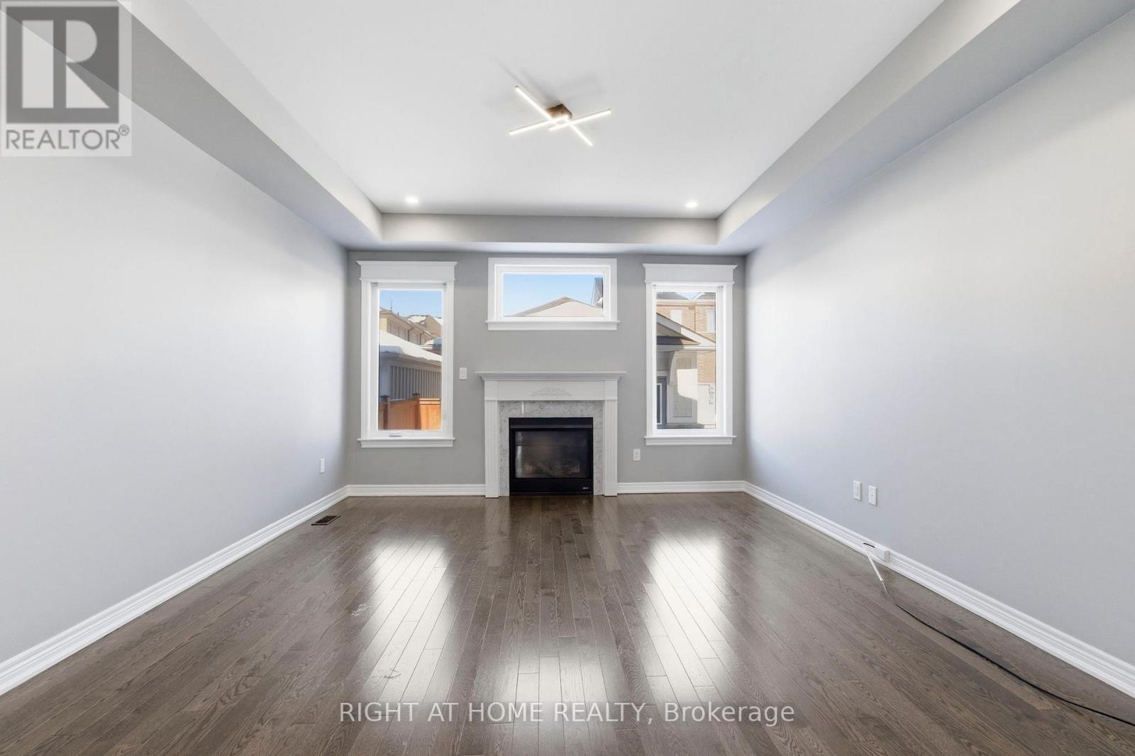 200 Paradelle Drive, Richmond Hill, Ontario  L4E 1B8 - Photo 17 - N12970936