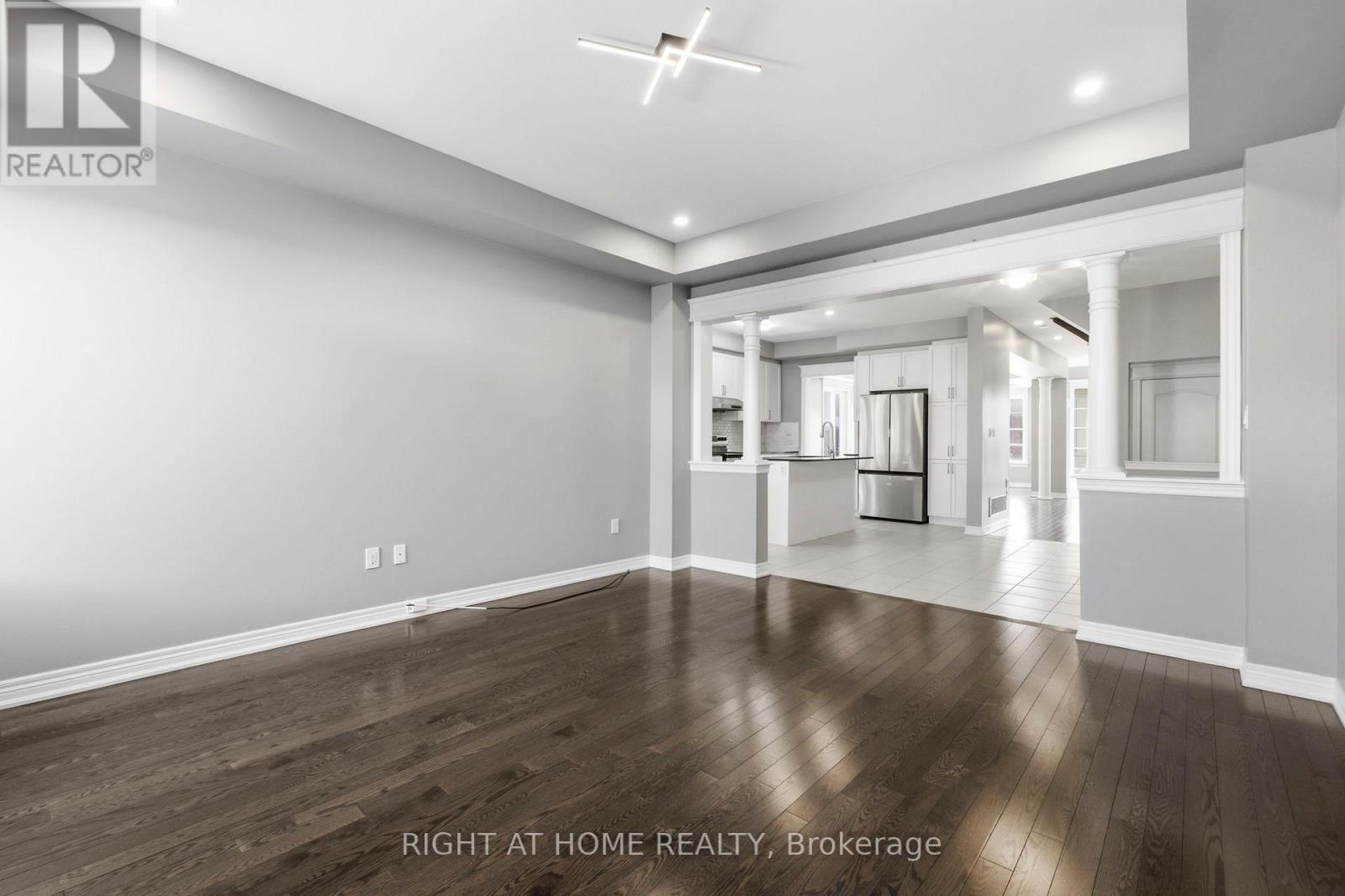 200 Paradelle Drive, Richmond Hill, Ontario  L4E 1B8 - Photo 19 - N12970936