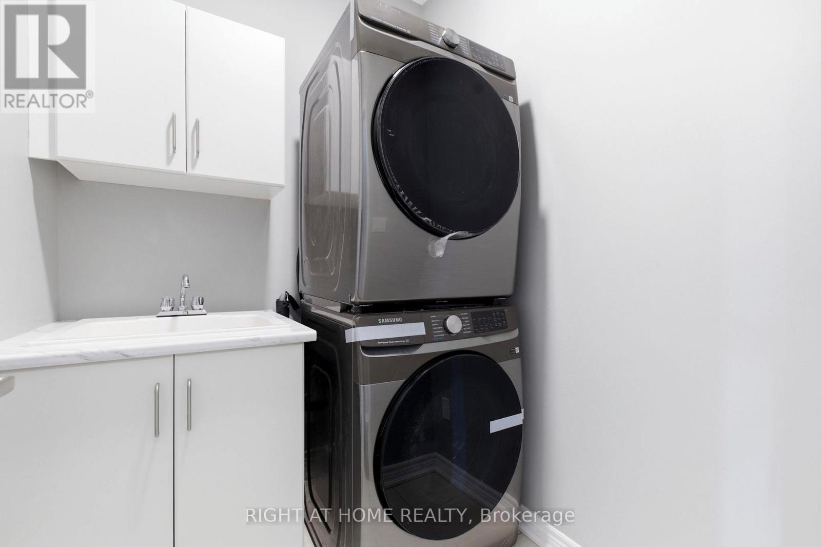 200 Paradelle Drive, Richmond Hill, Ontario  L4E 1B8 - Photo 22 - N12970936