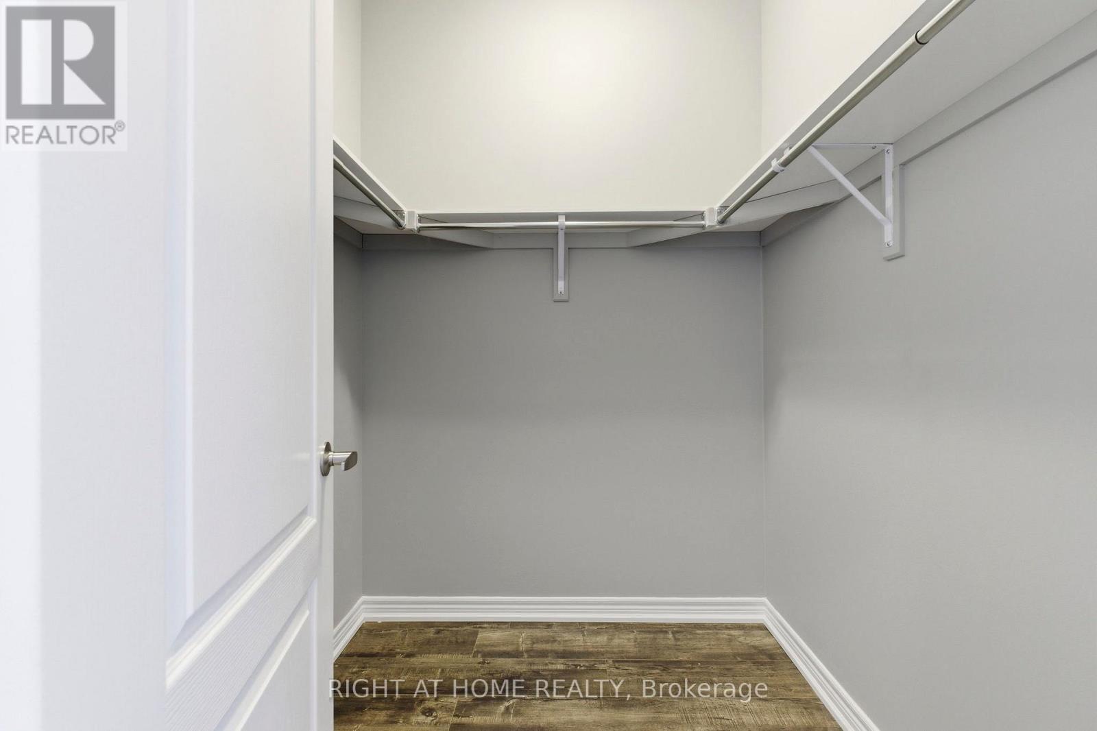 200 Paradelle Drive, Richmond Hill, Ontario  L4E 1B8 - Photo 23 - N12970936