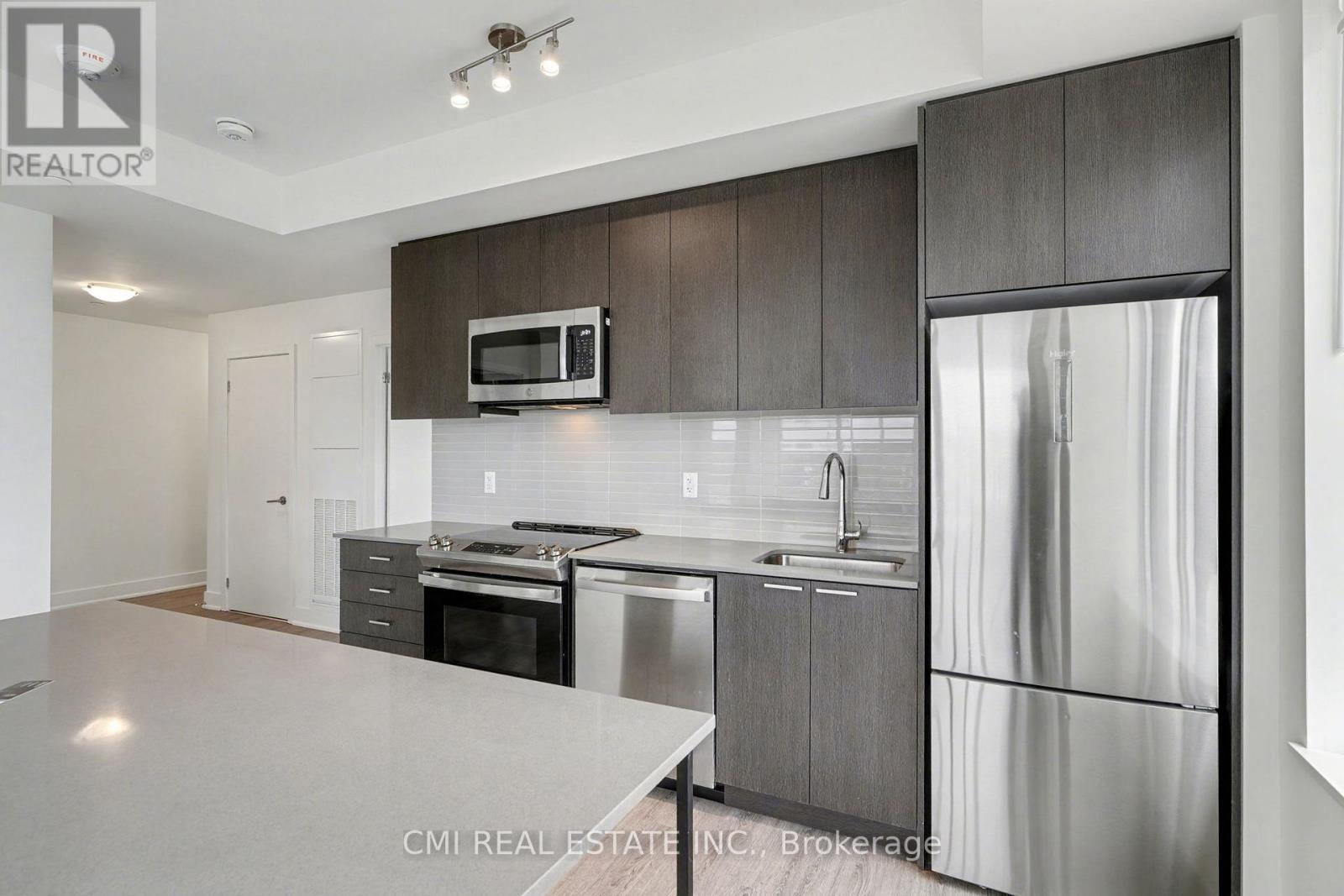 311 - 185 Deerfield Road N, Newmarket, Ontario  L3Y 0G7 - Photo 13 - N12970948