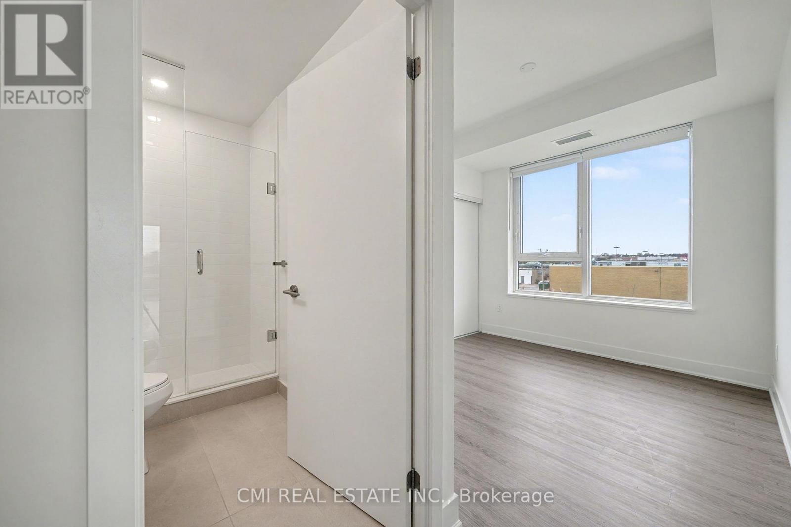 311 - 185 Deerfield Road N, Newmarket, Ontario  L3Y 0G7 - Photo 17 - N12970948