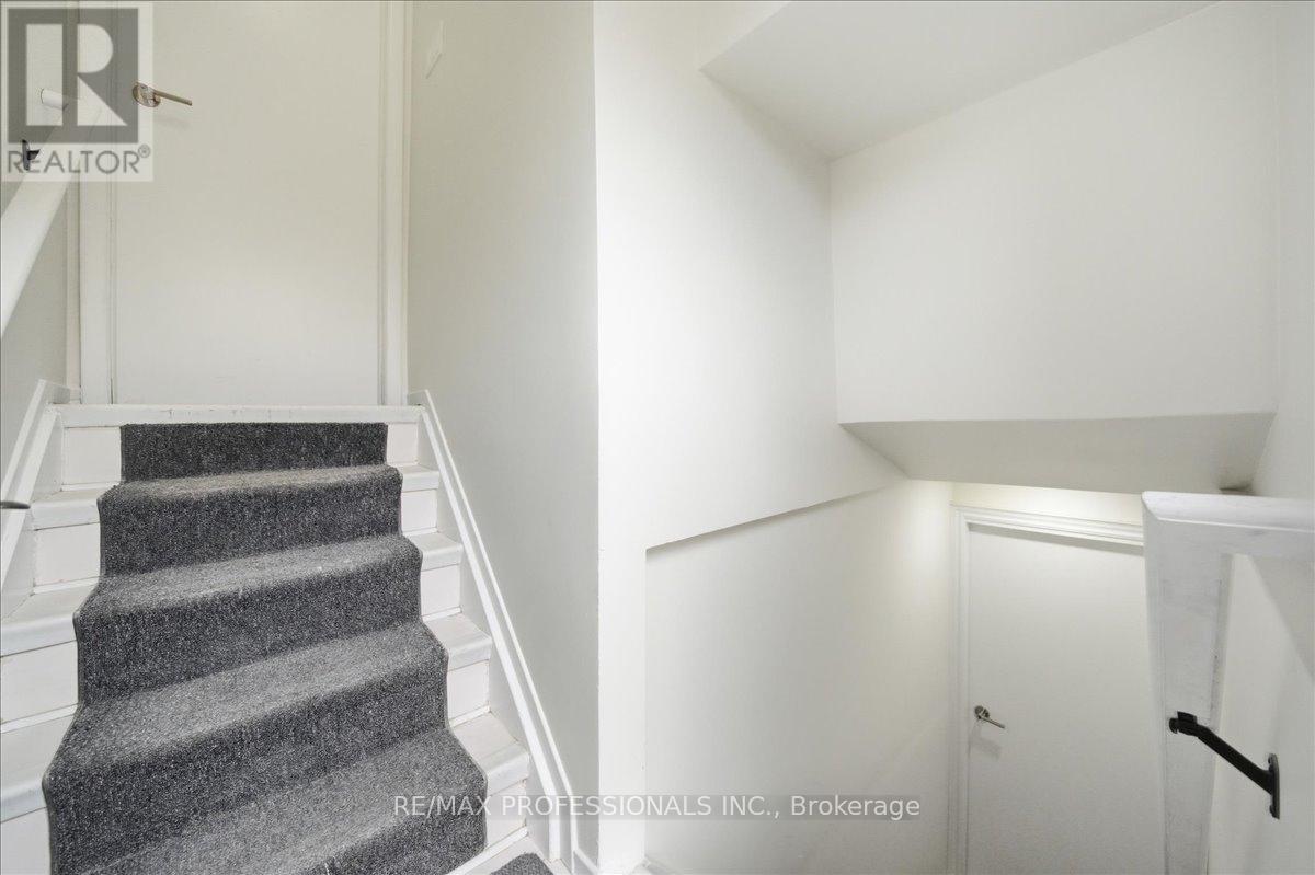 C - 9611 Keele Street, Vaughan, Ontario  L6A 1M1 - Photo 2 - N12970956