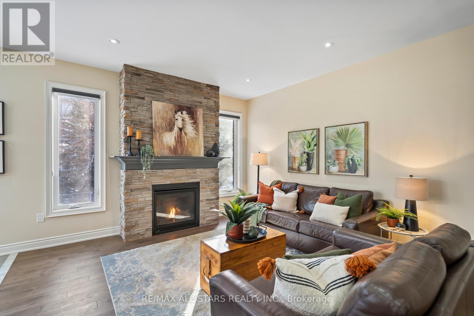 7 Os James Hunt Court, Uxbridge, Ontario  L9P 0E3 - Photo 7 - N12970958