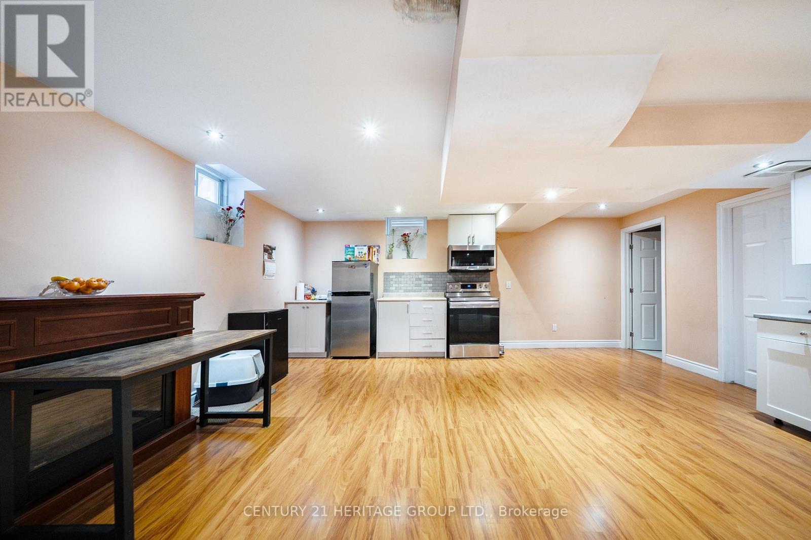 2211 Old Rutherford Road, Vaughan, Ontario  L6A 1Z7 - Photo 19 - N12970962