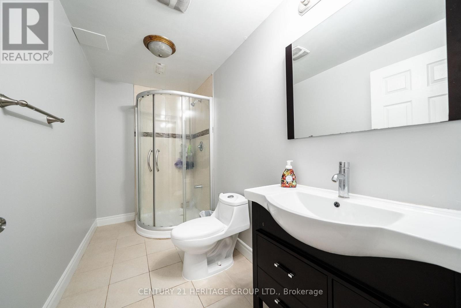 2211 Old Rutherford Road, Vaughan, Ontario  L6A 1Z7 - Photo 21 - N12970962