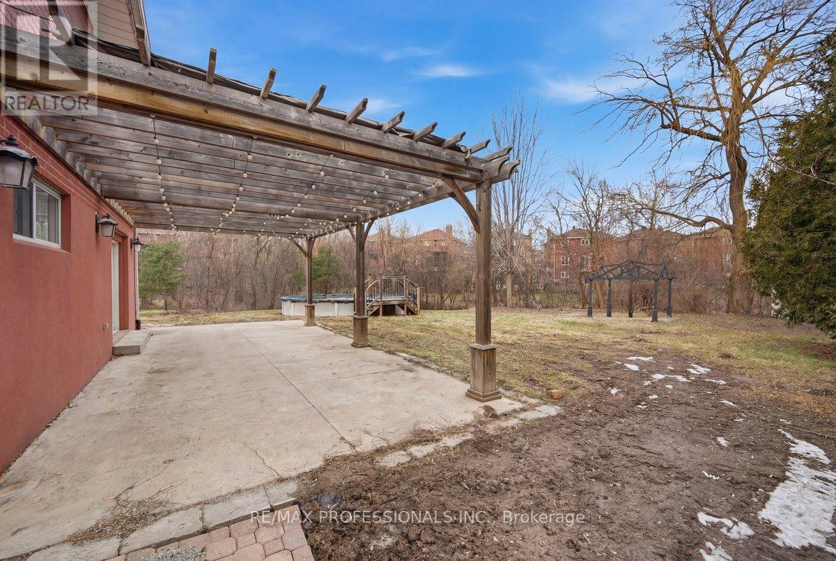 D - 9611 Keele Street, Vaughan, Ontario  L6A 1M1 - Photo 12 - N12970996