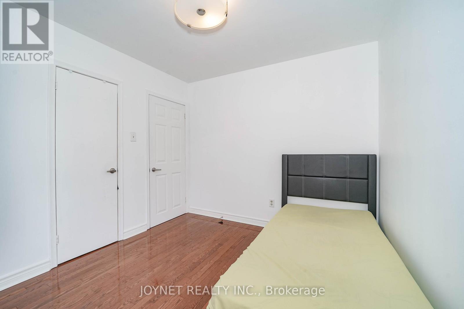 299 Palmer Avenue, Richmond Hill, Ontario  L4C 1P4 - Photo 20 - N12971096