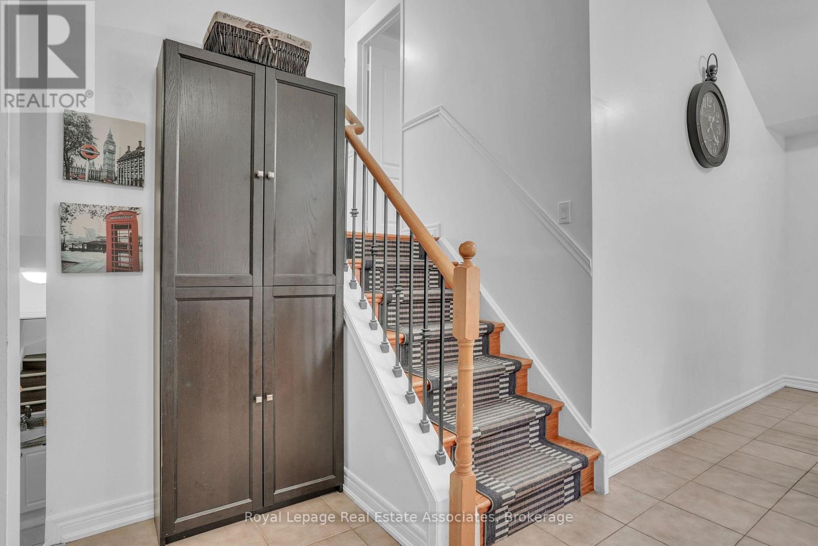 1128 Kell Street, Innisfil, Ontario  L9S 4W4 - Photo 5 - N12971196