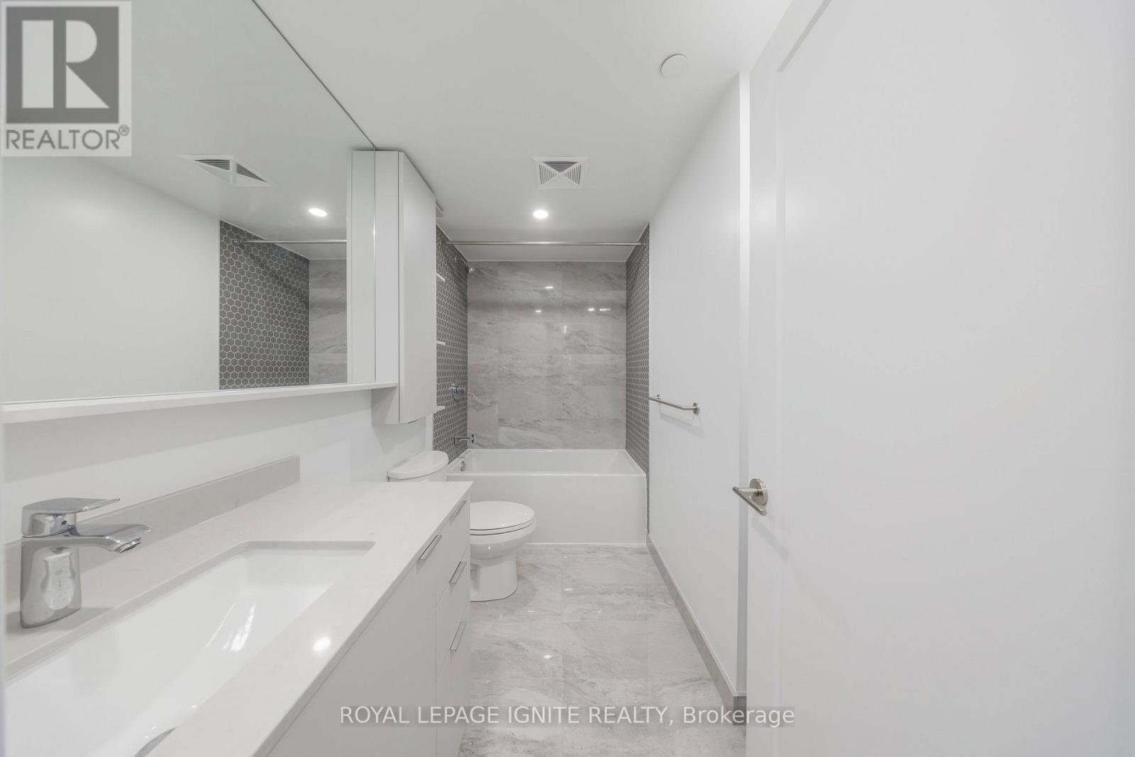 320 - 8 Cedarland Drive, Markham, Ontario  L6G 0H4 - Photo 19 - N12971200