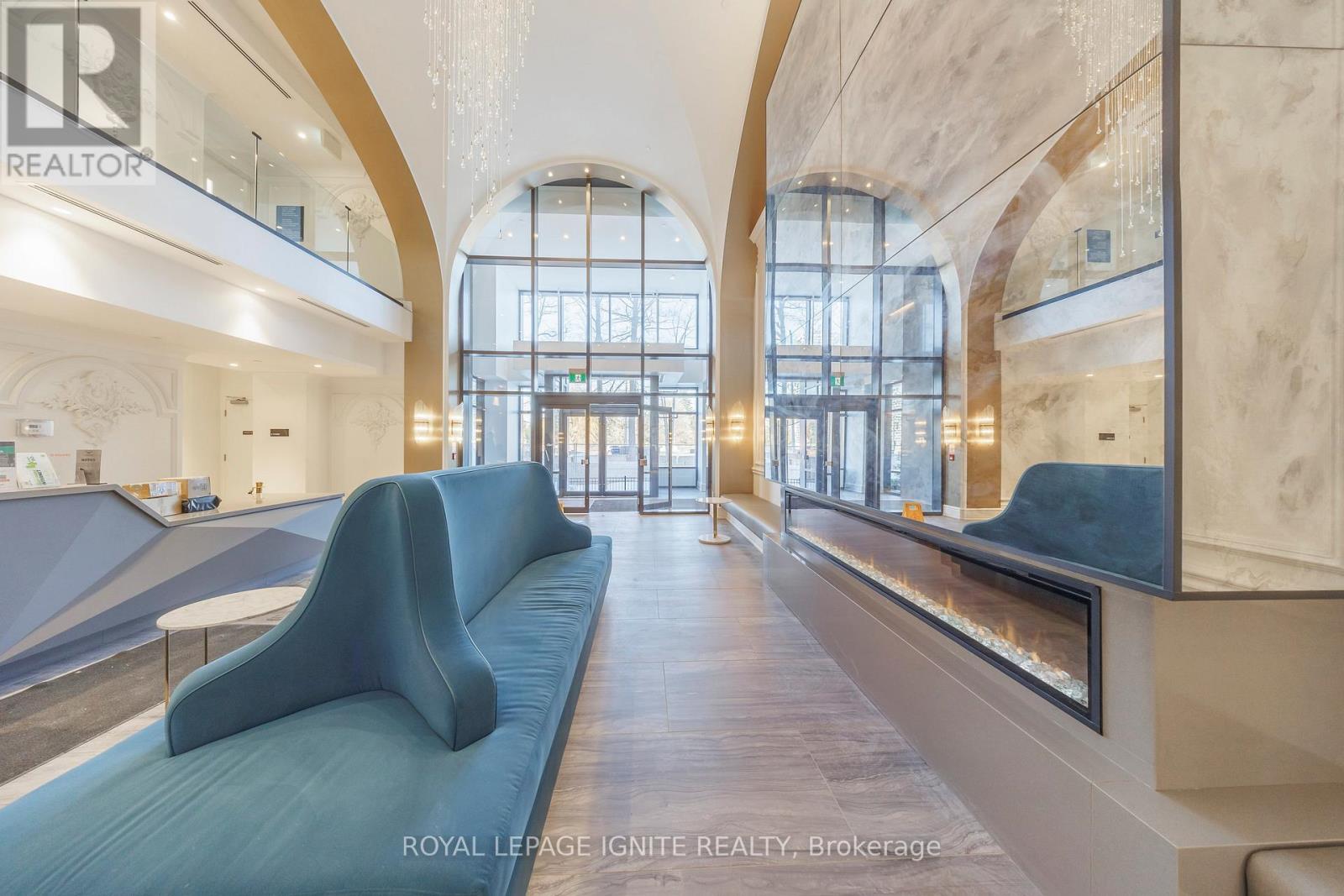 320 - 8 Cedarland Drive, Markham, Ontario  L6G 0H4 - Photo 2 - N12971200