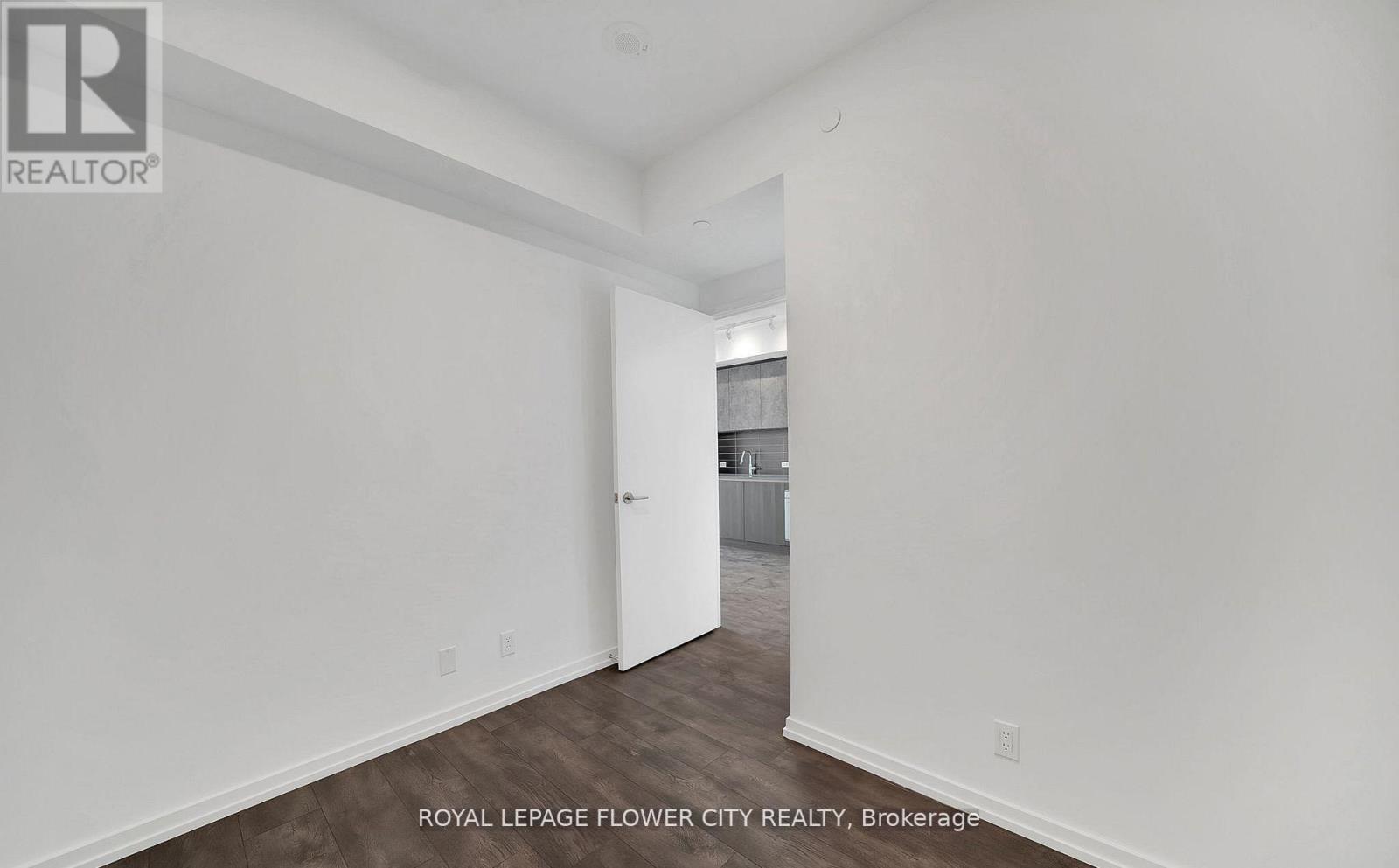 4909 - 1000 Portage Parkway, Vaughan, Ontario  L4K 0L1 - Photo 10 - N12971208