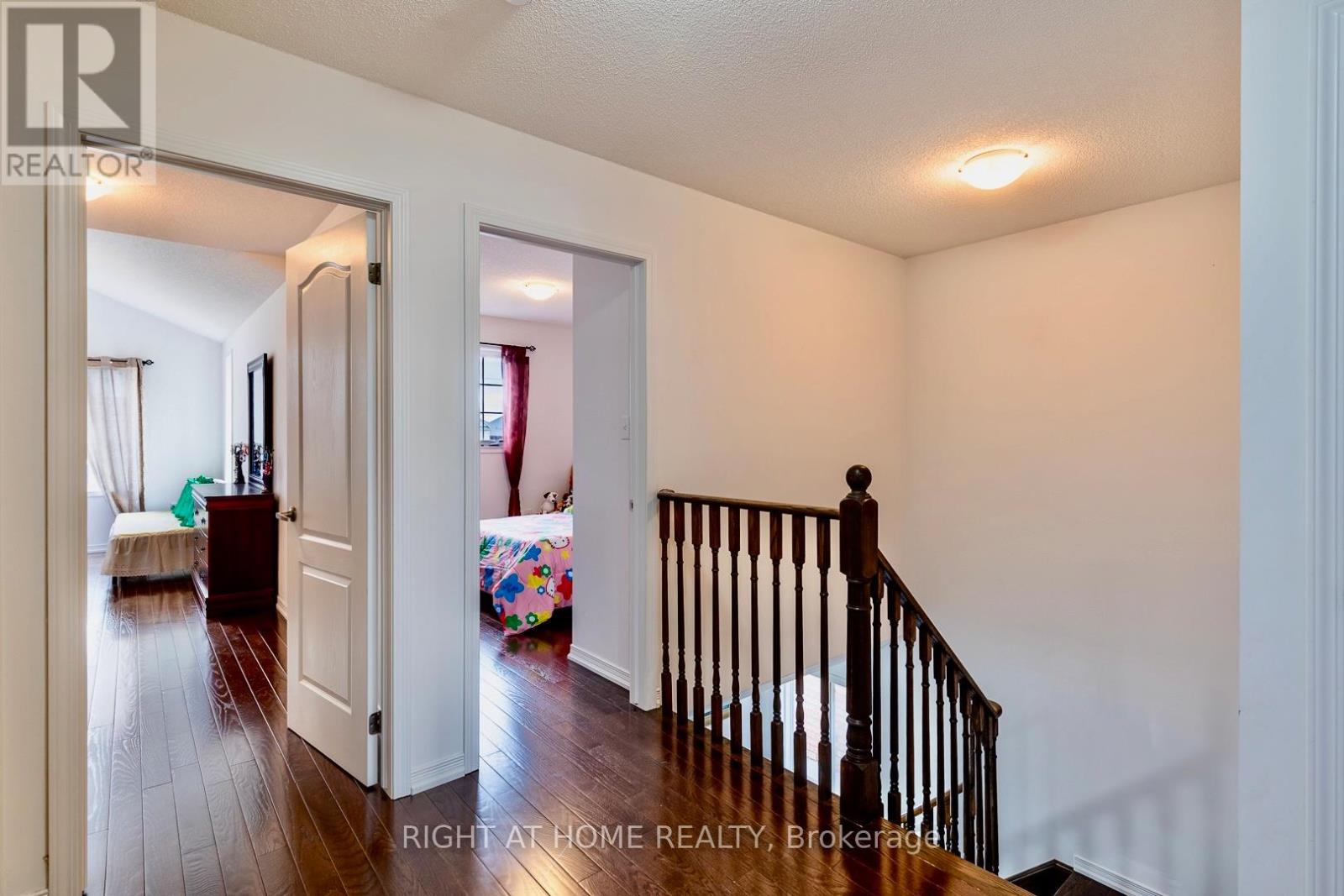 2110 Galloway Street, Innisfil, Ontario  L9S 4B7 - Photo 11 - N12971224